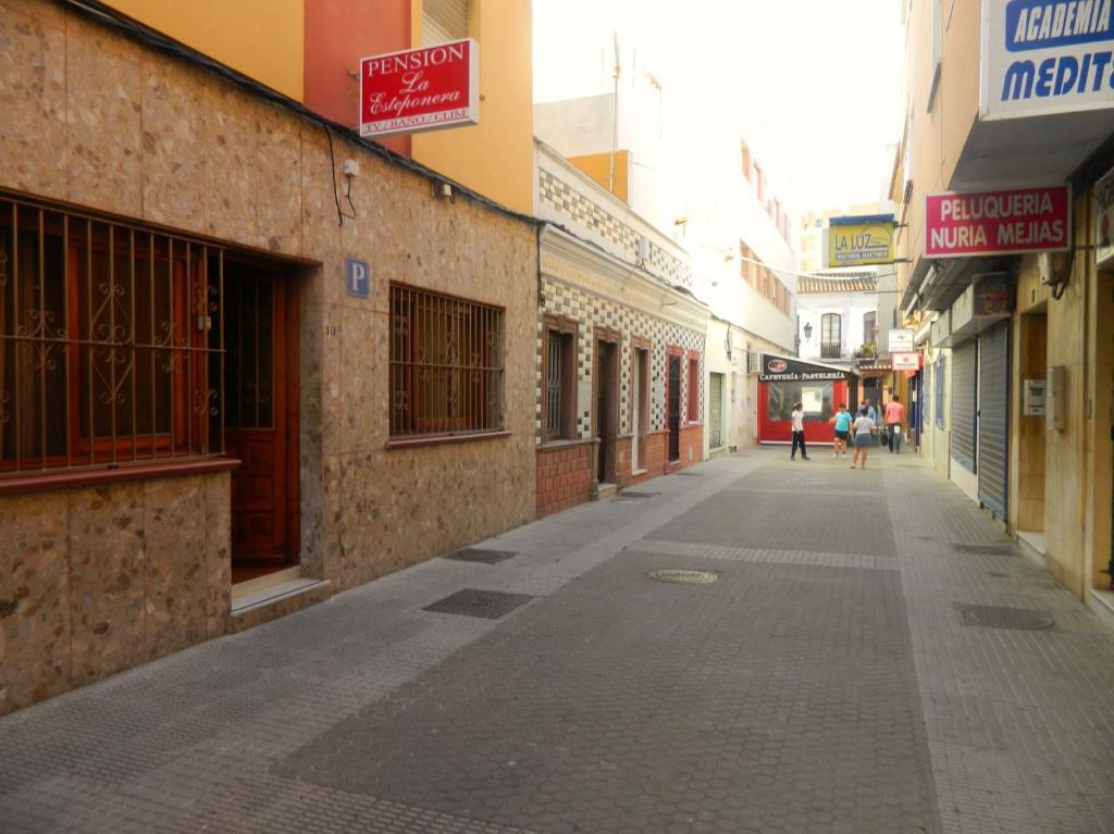 La Esteponera La Línea de la Concepción Exterior foto